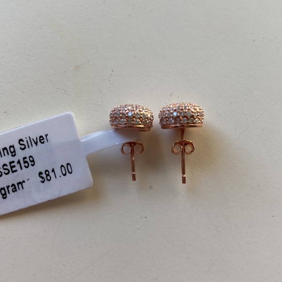 New earrings, with tags - Picture 4 of 6